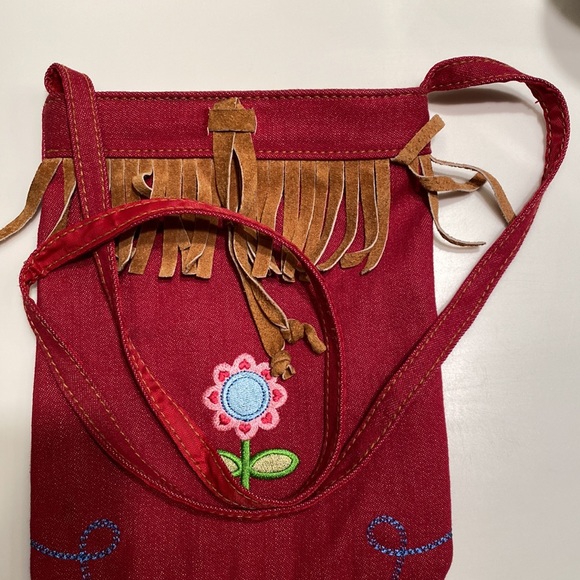 Small Red Denim w Suede Fringe & Embroidered Flower Crossbody Shoulder Bag NWOT - Picture 13 of 16